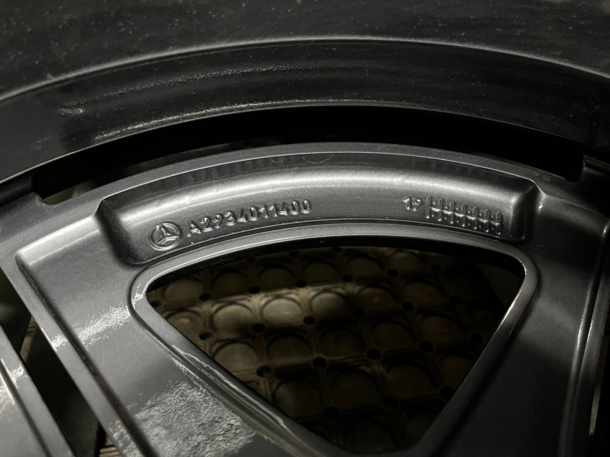 ДИСКИ БУ MERCEDES AMG A2934011400 R19 7.5J PCD 5X112 ET32 DIA66.6 GMF