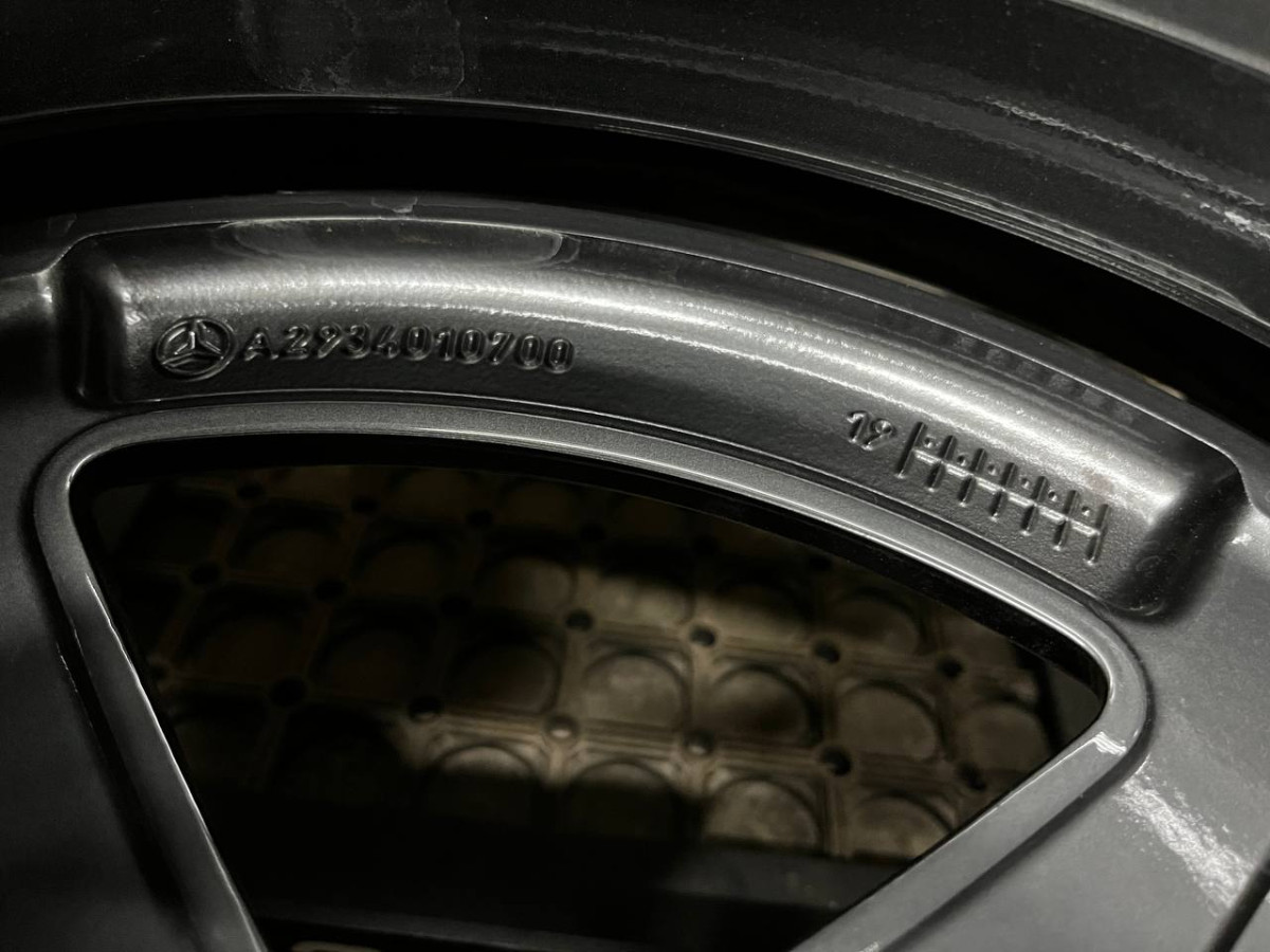 ДИСКИ БУ MERCEDES AMG A2934010700 R19 8J PCD 5X112 ET34 DIA66.6 GMF