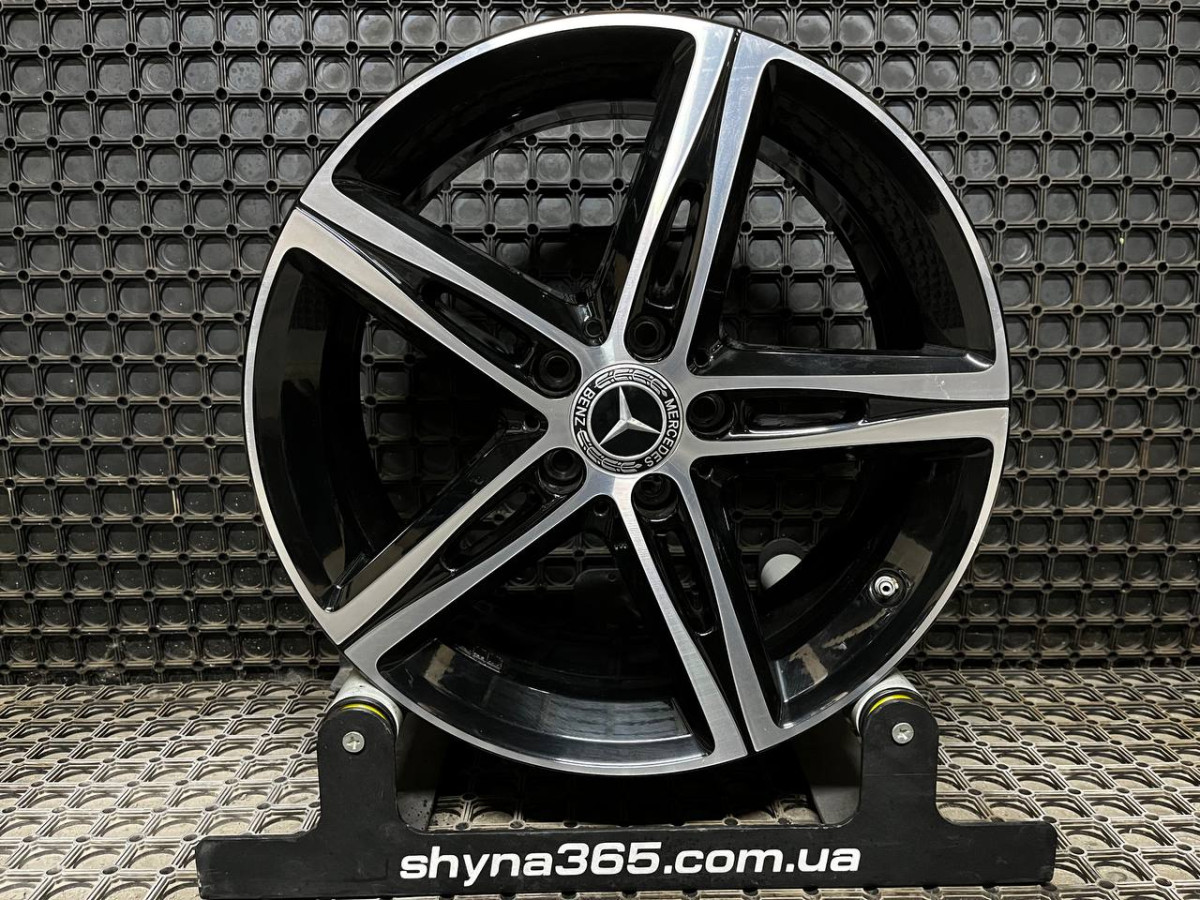 ДИСКИ БУ MERCEDES A1774010700 R18 7.5J PCD 5X112 ET49 DIA66.6 BKF