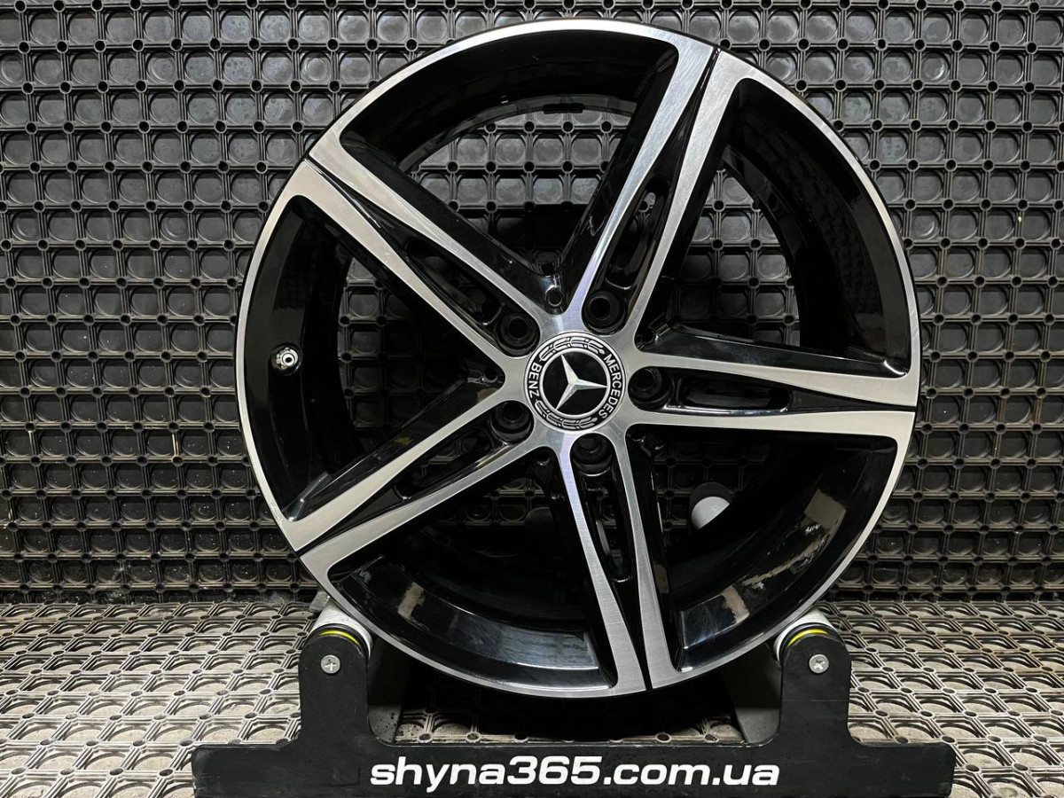 ДИСКИ БУ MERCEDES A1774010700 R18 7.5J PCD 5X112 ET49 DIA66.6 BKF
