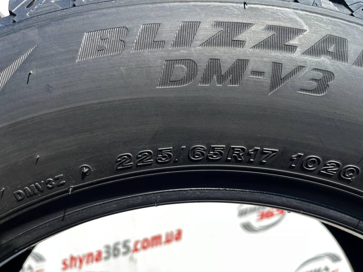 225/65 R17 BRIDGESTONE BLIZZAK DM-V3 9mm