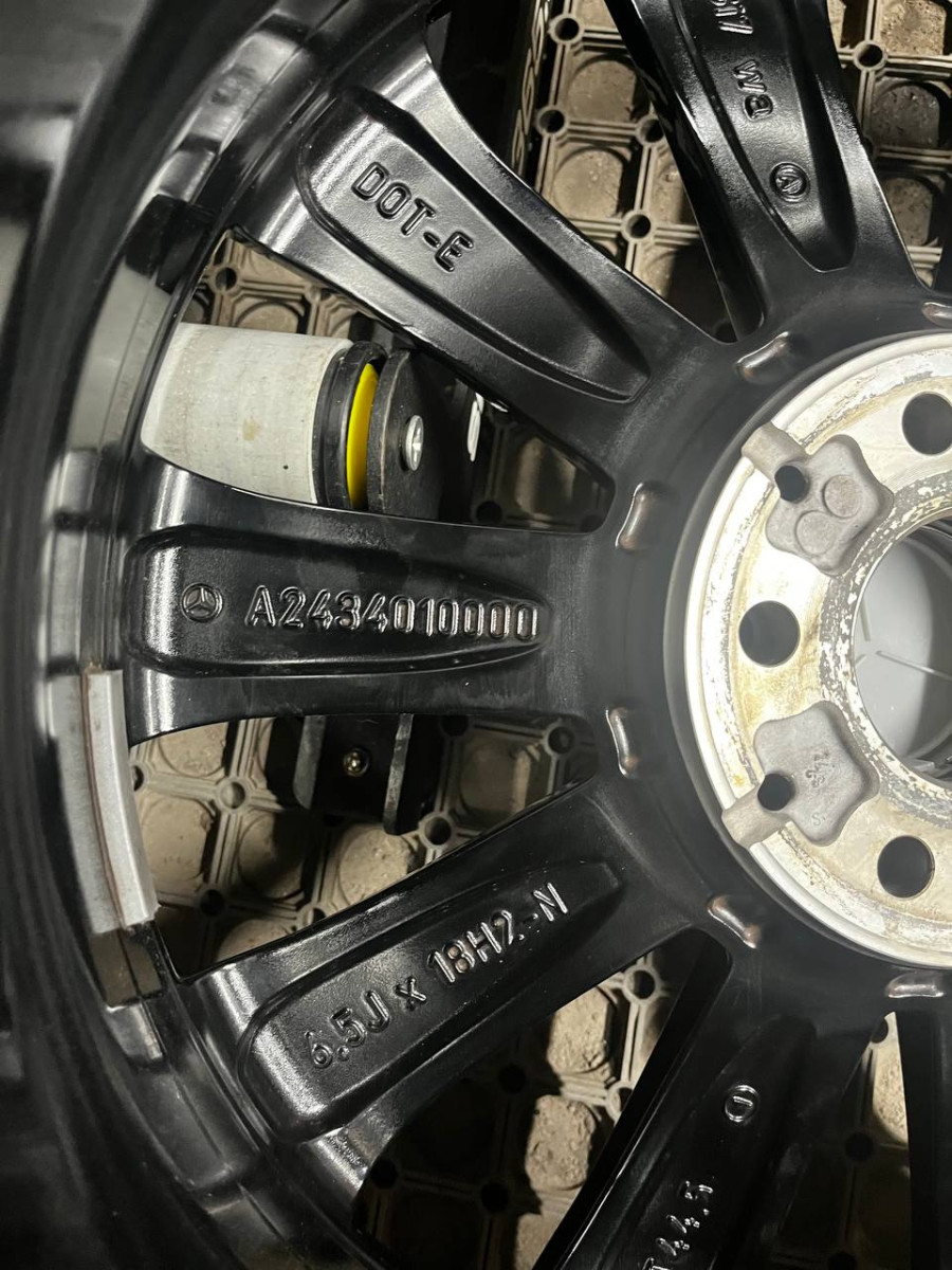 ДИСКИ БУ MERCEDES A2434010000 R18 6.5J PCD 5X112 ET44.5 DIA66.6 BKF