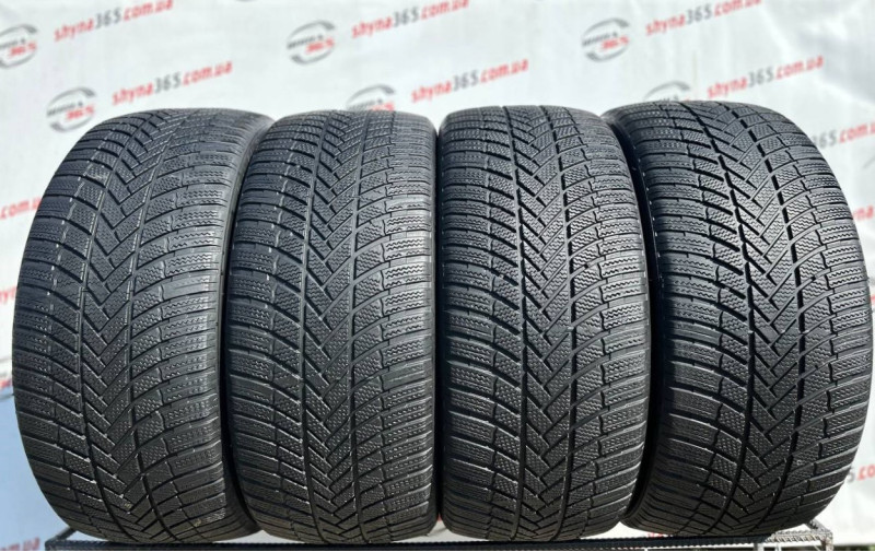 285/40 R22 BRIDGESTONE BLIZZAK LM005 5mm