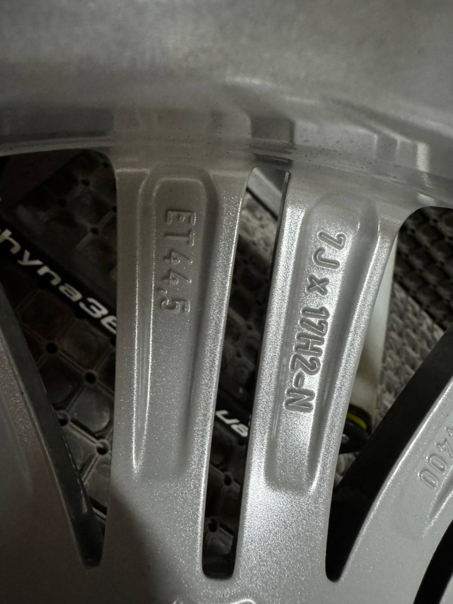 ДИСКИ БУ MERCEDES A2064014400 R17 7J PCD 5X112 ET44.5 DIA66.6 S