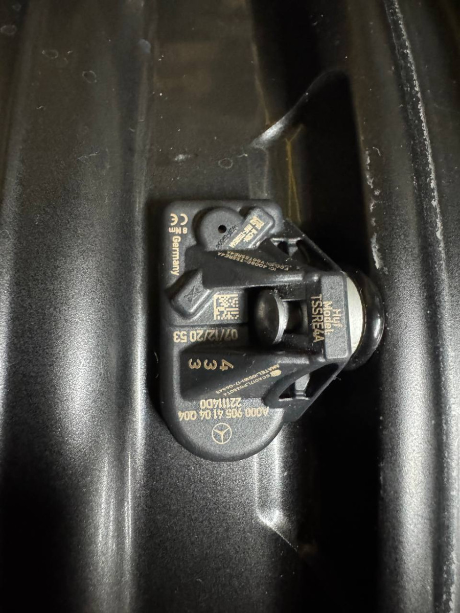 ДИСКИ БУ MERCEDES A2474012600 R18 6.5J PCD 5X112 ET44 DIA66.6 BK