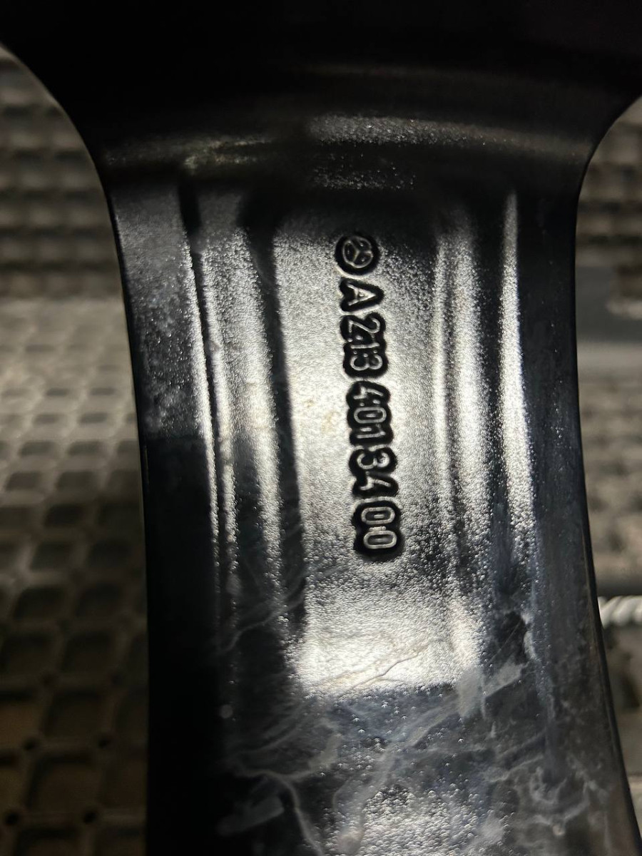 ДИСКИ БУ MERCEDES A2134013400 R19 8J PCD 5X112 ET43 DIA66.6 BKF