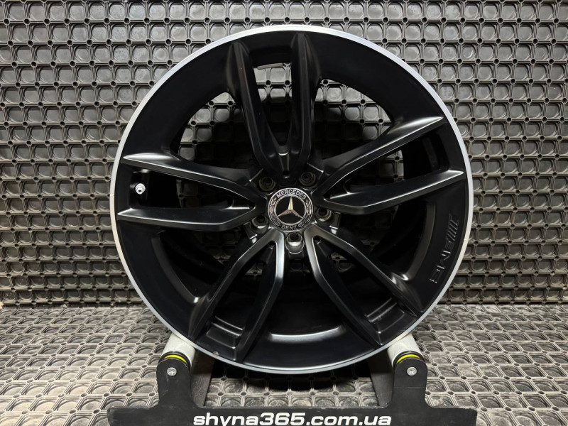ДИСКИ БУ MERCEDES AMG A2904010200 R19 9.5J PCD 5X112 ET22,5 DIA66.6 BKF