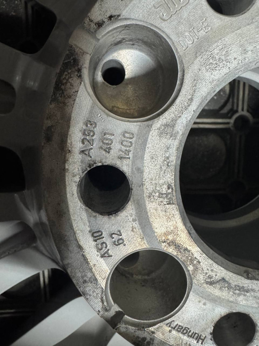 ДИСКИ БУ MERCEDES A2534011400 R18 8J PCD 5X112 ET38 DIA66.6 S