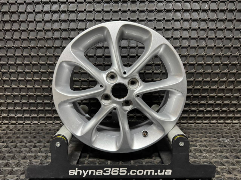 ДИСКИ БУ SMART A4534013900 R15 5J PCD 4X100 ET32 DIA60.1 S