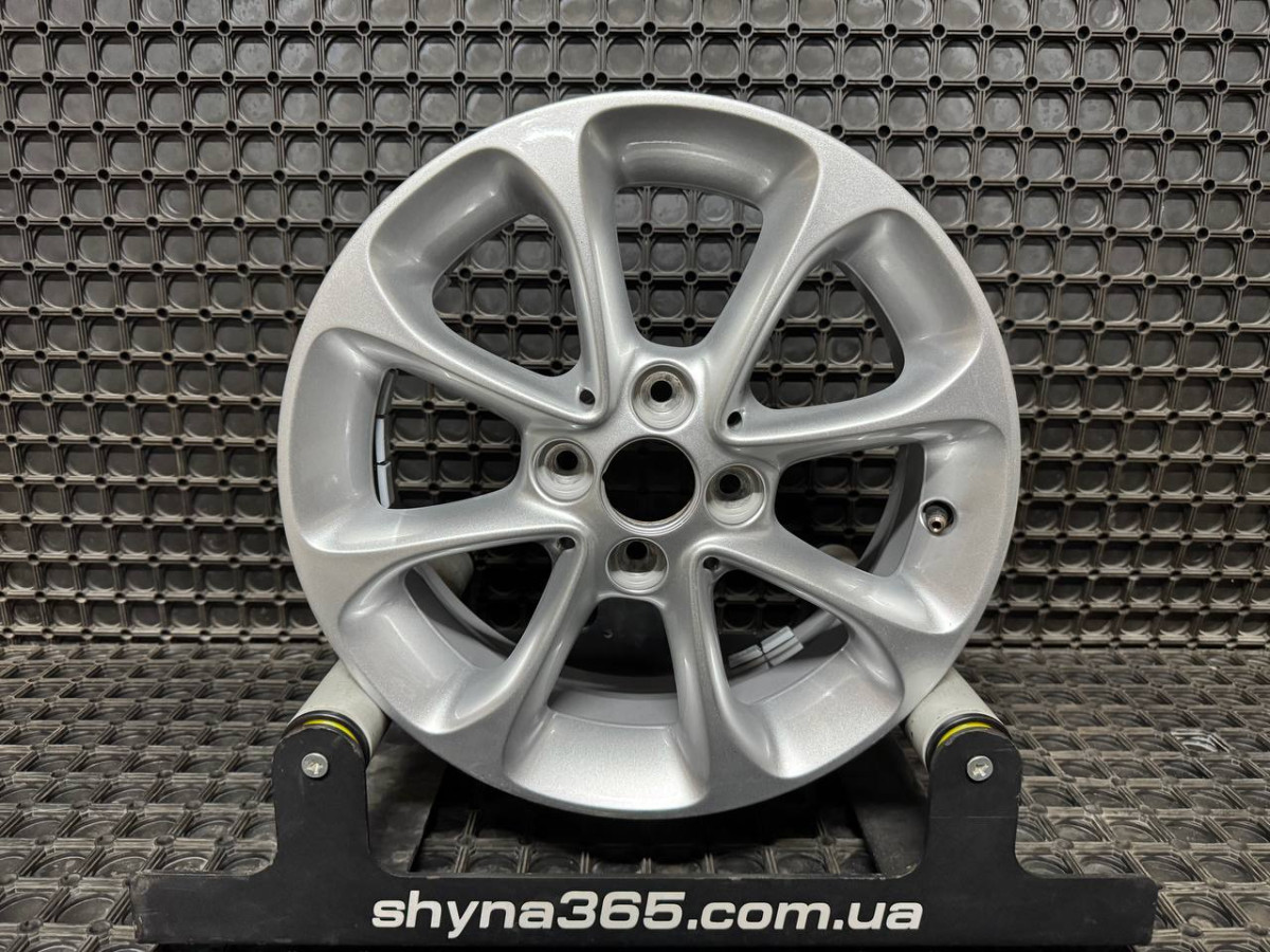 ДИСКИ БУ SMART A4534013900 R15 5J PCD 4X100 ET32 DIA60.1 S
