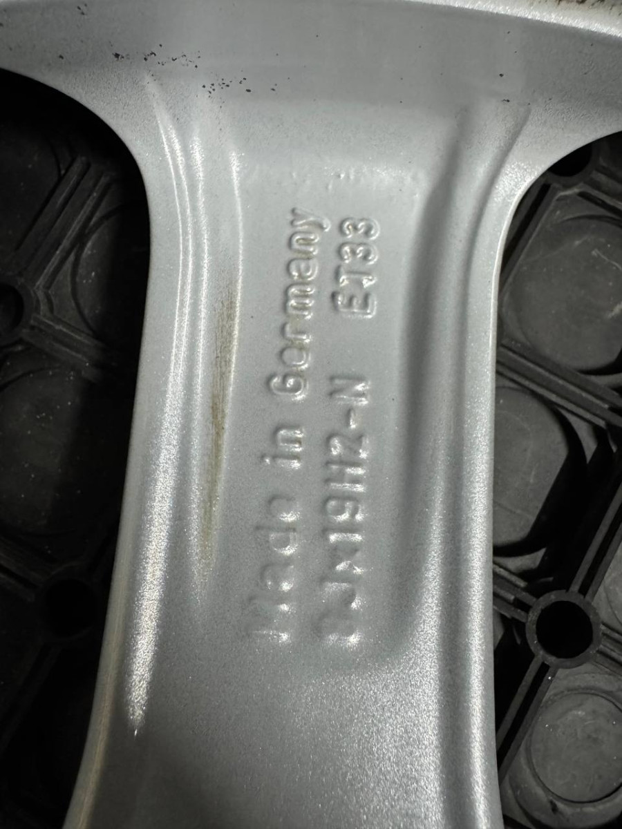 ДИСКИ БУ MERCEDES A2574011000 R19 8J PCD 5X112 ET33 DIA66.6 S
