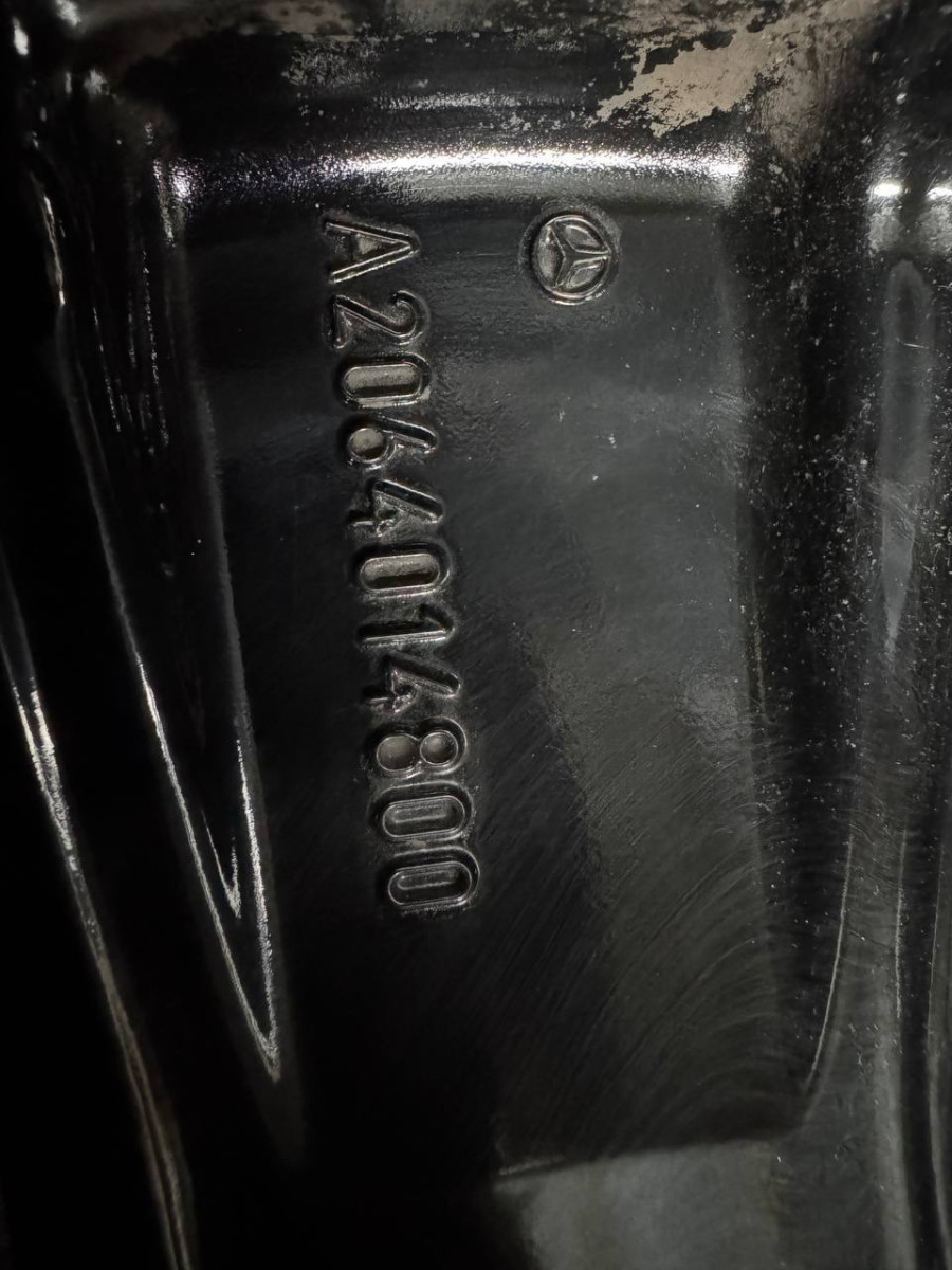 ДИСКИ БУ MERCEDES A2064014800 R18 8.5J PCD 5X112 ET52 DIA66.6 BKF