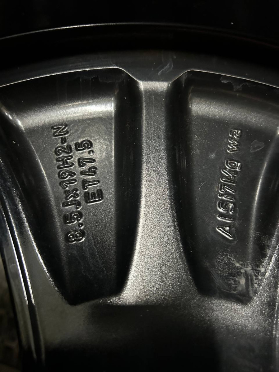 ДИСКИ БУ MERCEDES A2954011200 R19 8.5J PCD 5X112 ET47,5 DIA66.6 BKF
