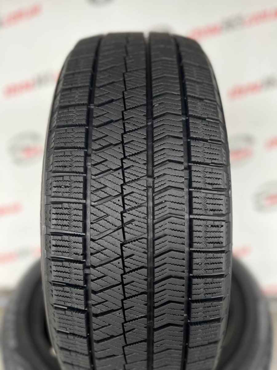 205/45 R17 BRIDGESTONE BLIZZAK VRX2 8mm