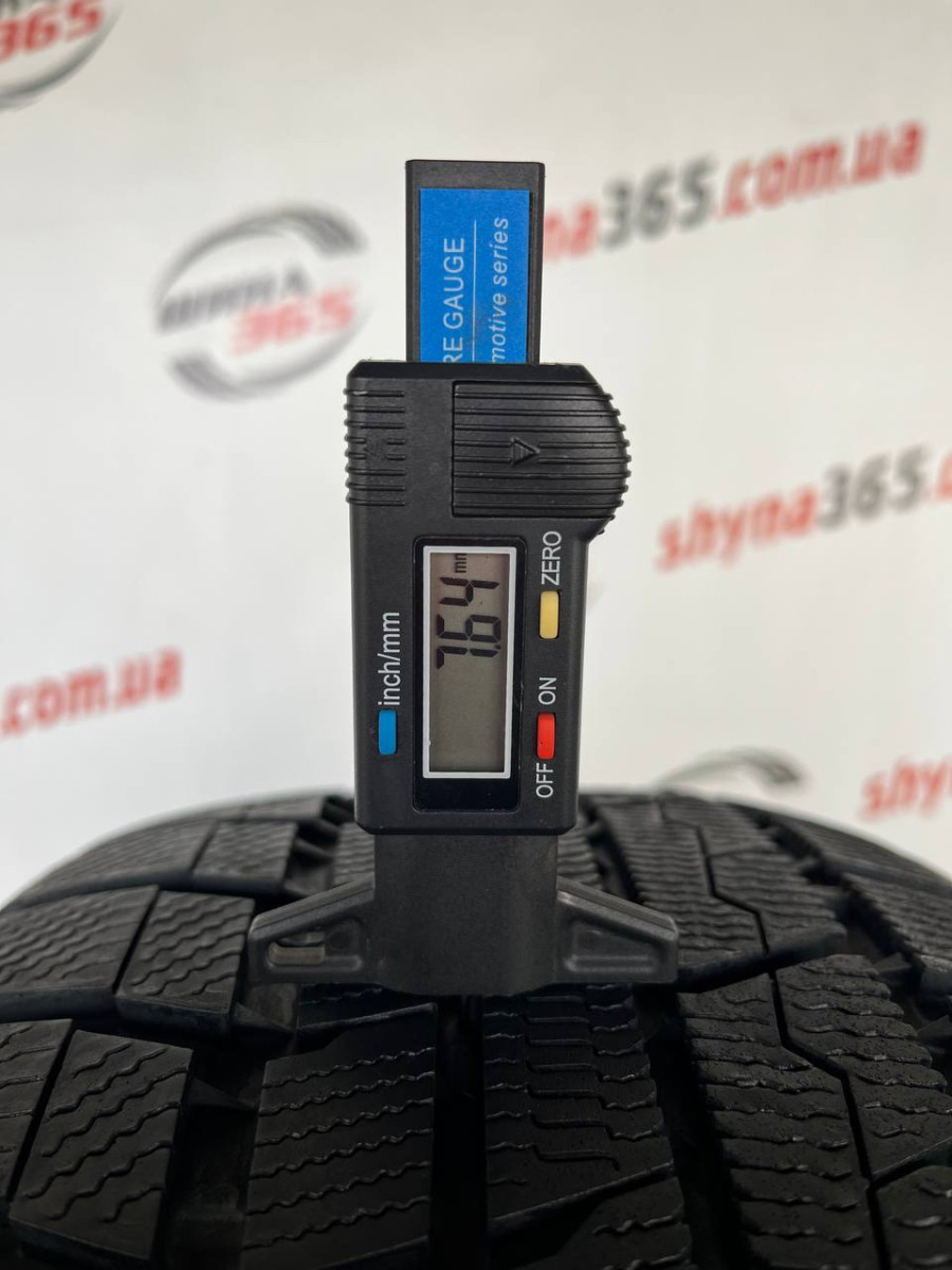 215/55 R17 TOYO WINTER TRANPATH TX 7mm