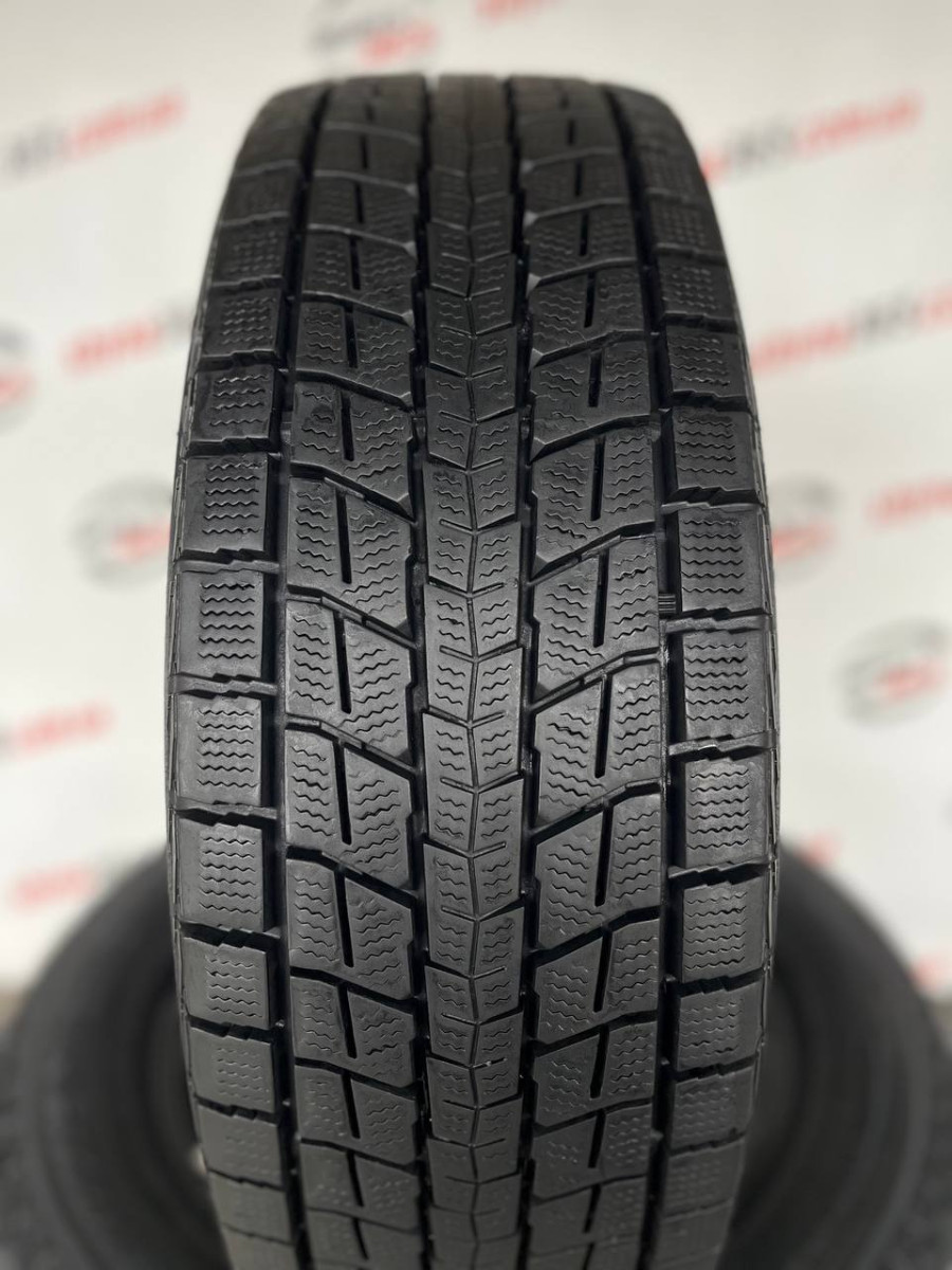 215/60 R17 DUNLOP WINTER MAXX SJ8 9mm