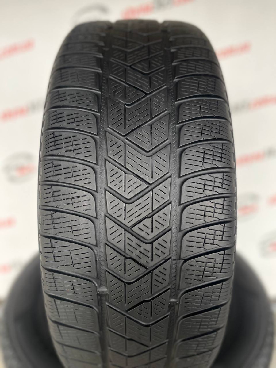 235/60 R17 PIRELLI SCORPION WINTER 4mm