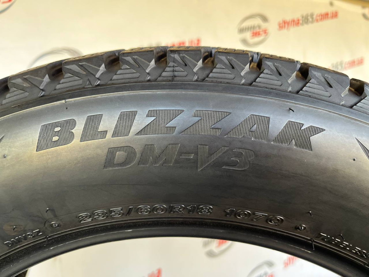 235/60 R18 BRIDGESTONE BLIZZAK DM-V3 9mm