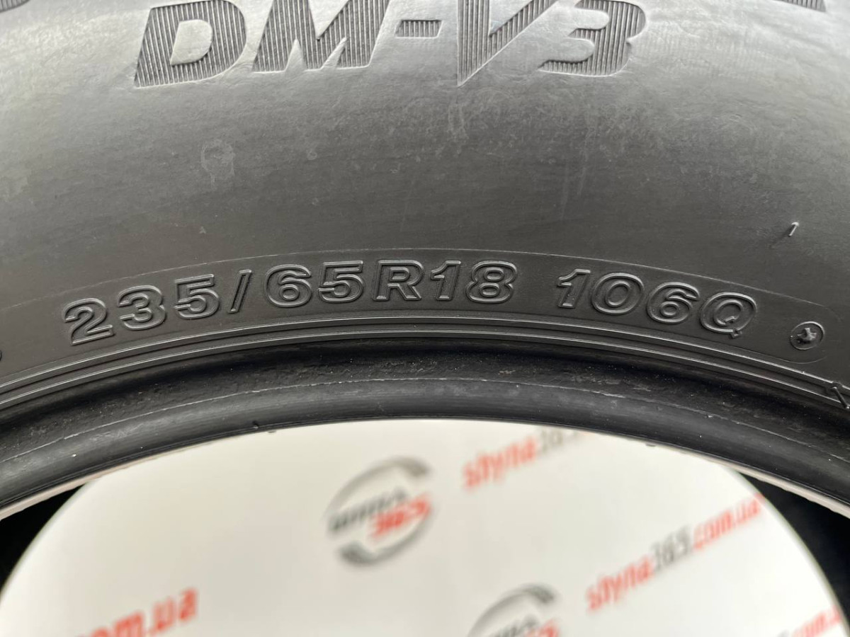 235/65 R18 BRIDGESTONE BLIZZAK DM-V3 8mm