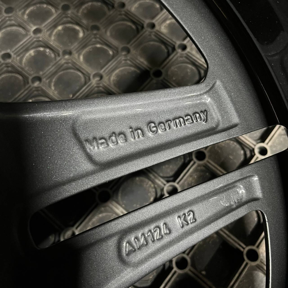 ДИСКИ ДЕМО* MERCEDES AMG A2574011500 R19 8J PCD 5X112 ET33 DIA66.6 GMF