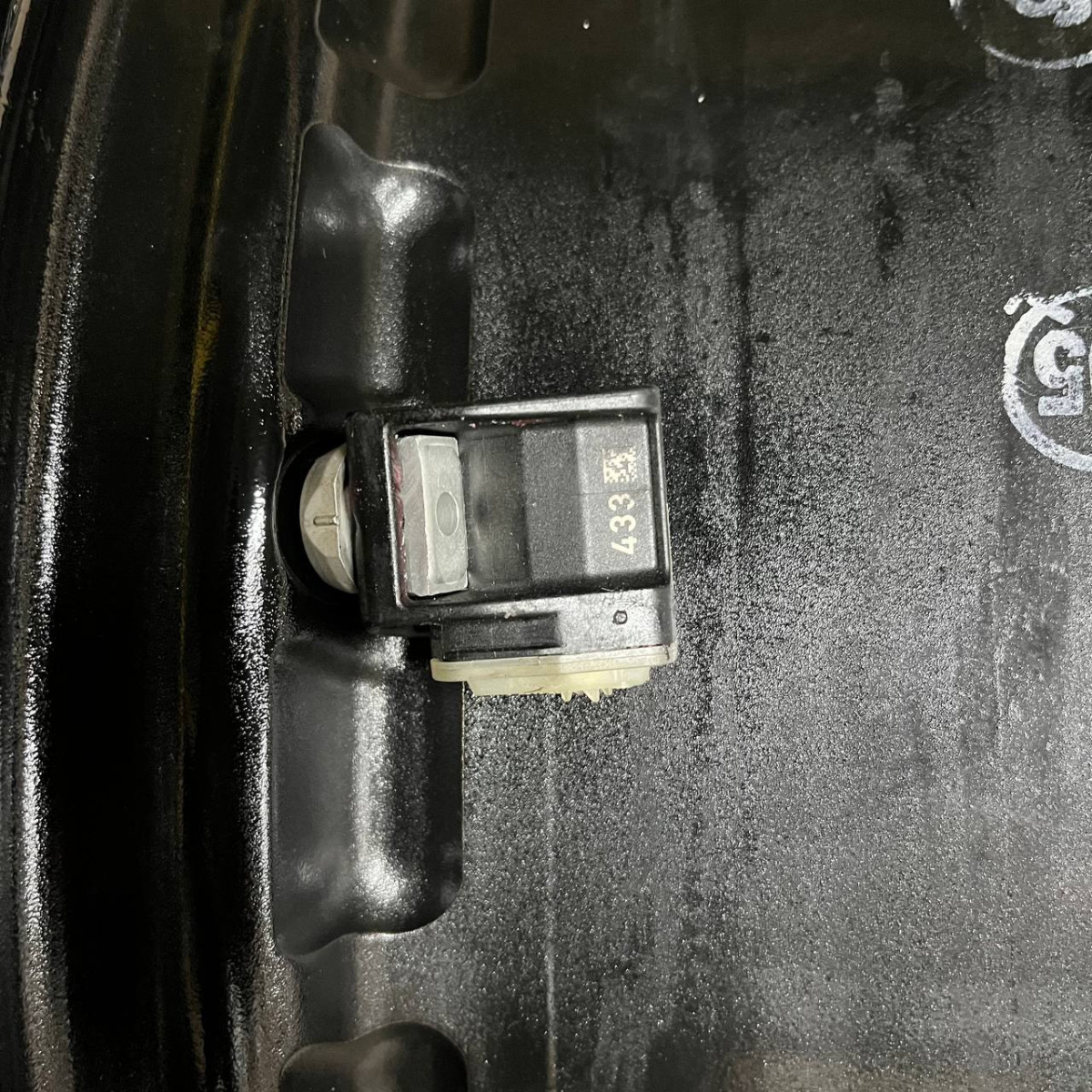 ДИСКИ БУ MERCEDES AMG A2134012000 R19 8J PCD 5X112 ET43 DIA66.6 BKF