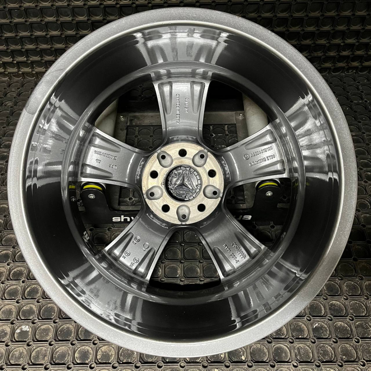 ДИСКИ ДЕМО* MERCEDES A2534012100 R18 8J PCD 5X112 ET38 DIA66.6 GR