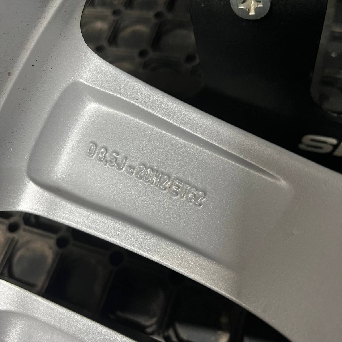 ДИСКИ БУ MERCEDES A1664011402 R20 8.5J PCD 5X112 ET62 DIA66.6 S