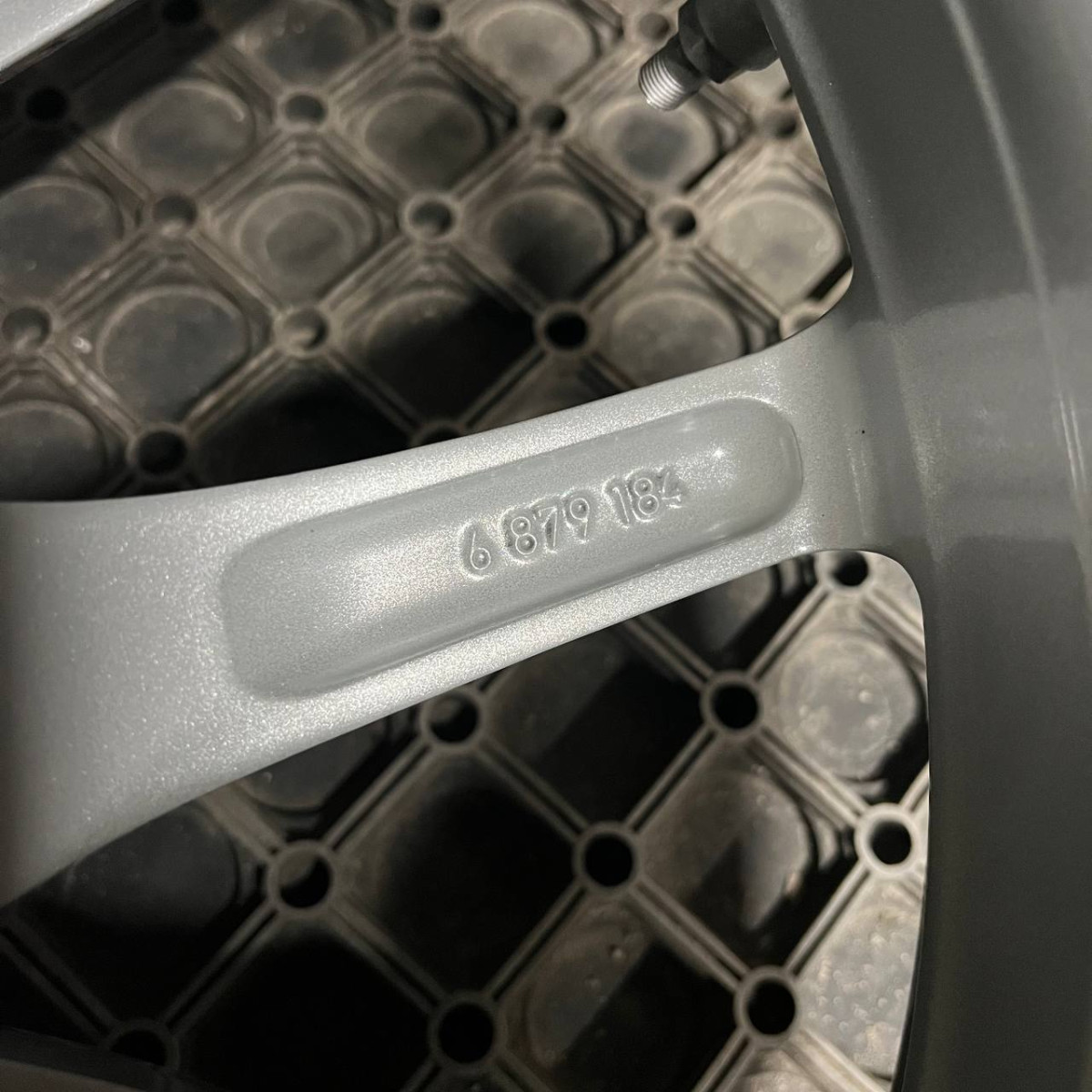 ДИСКИ ДЕМО BMW 6879184 R17 8.5J PCD 5X112 ET26 DIA66.6 S