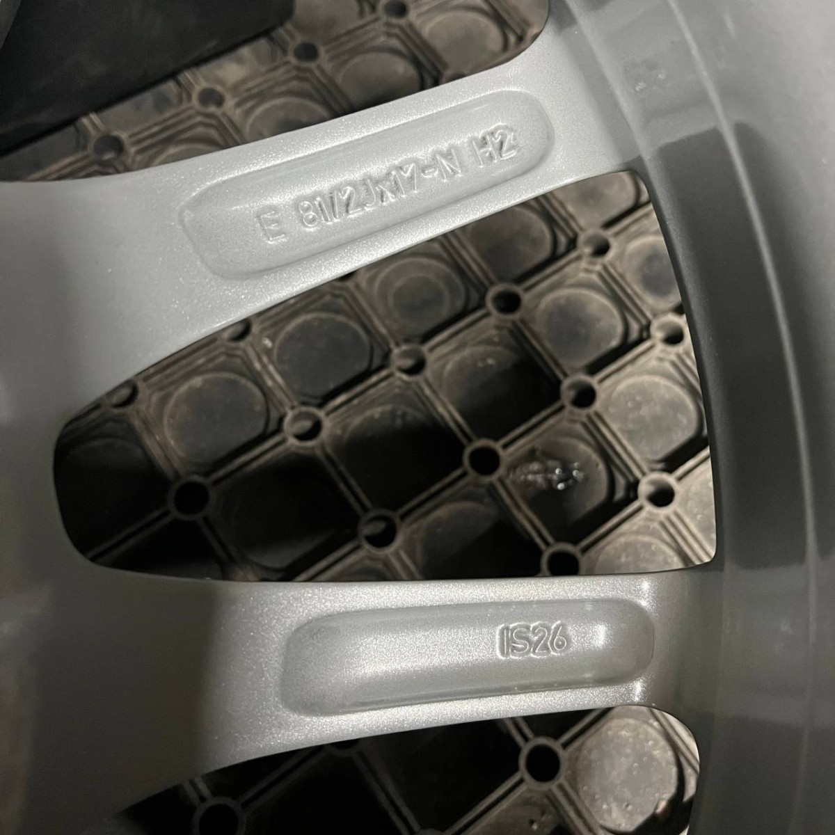 ДИСКИ ДЕМО BMW 6879184 R17 8.5J PCD 5X112 ET26 DIA66.6 S