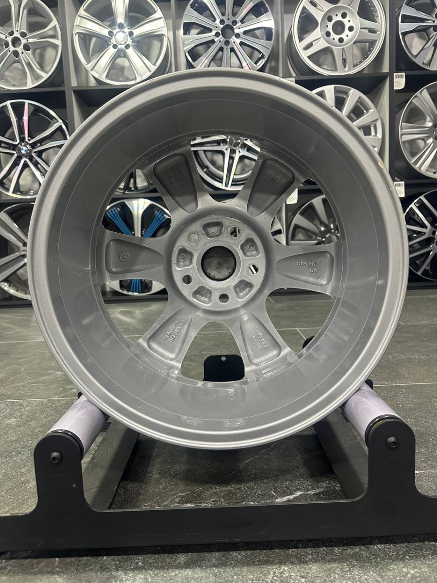 ДИСКИ ДЕМО VOLKSWAGEN 1T0601025E R17 6.5J PCD 5X112 ET42 DIA57.1 S