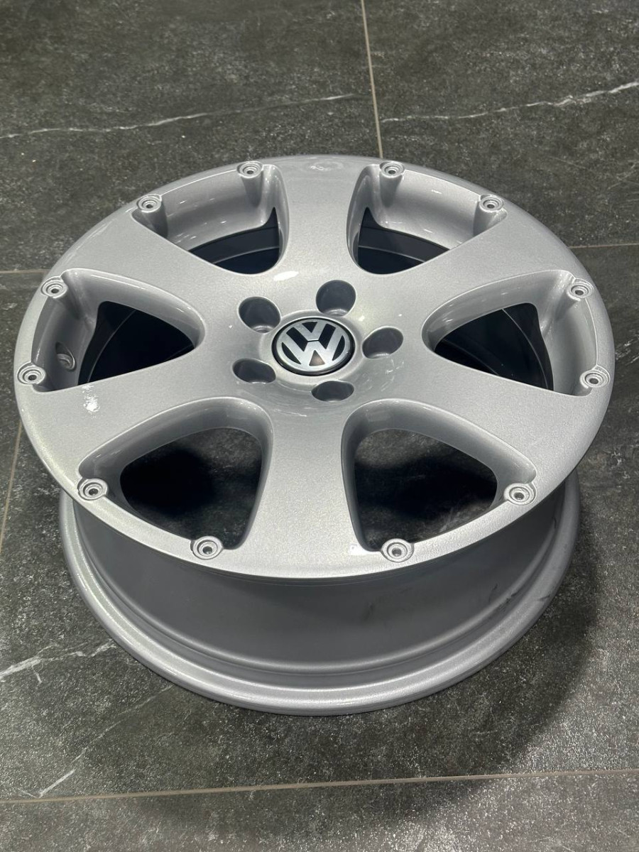 ДИСКИ ДЕМО VOLKSWAGEN 1T0601025E R17 6.5J PCD 5X112 ET42 DIA57.1 S