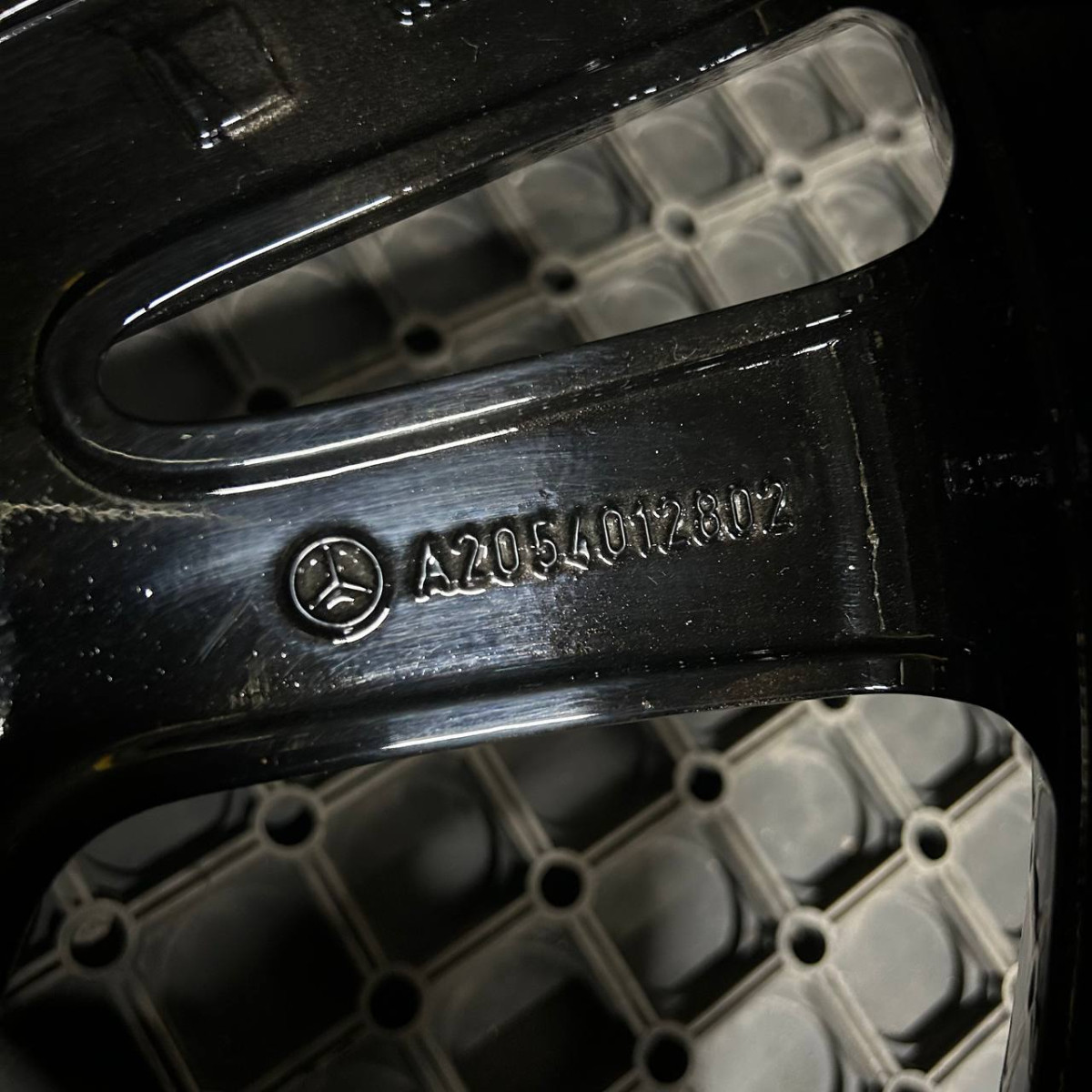 ДИСКИ ДЕМО* MERCEDES A2054012802 R18 7.5J PCD 5X112 ET44 DIA66.6 BKF