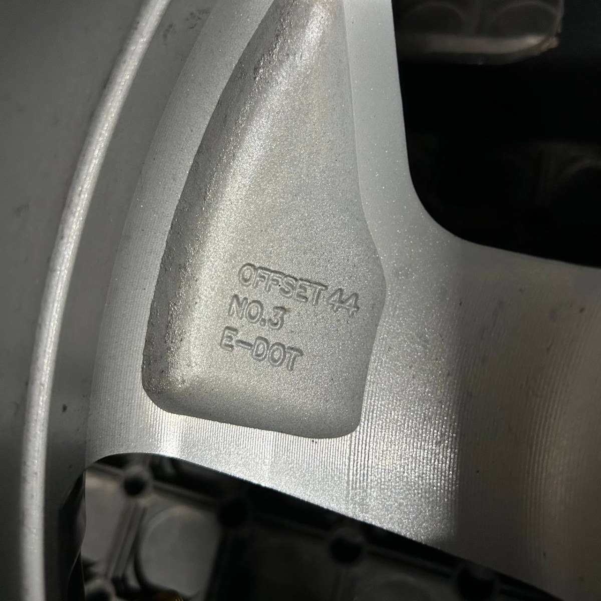ДИСКИ ДЕМО HYUNDAI OEM 52910DF100 R16 6.5J PCD 5X114.3 ET44 DIA67.1 S