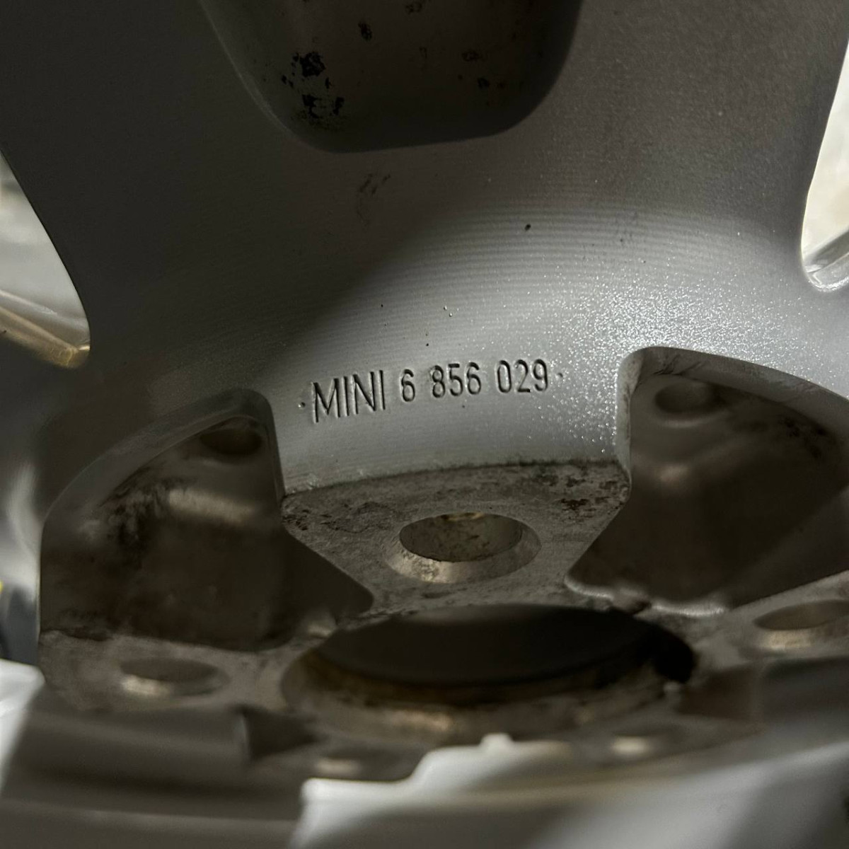 ДИСКИ БУ MINI 6856029 R16 7J PCD 5X112 ET41 DIA66.6 S
