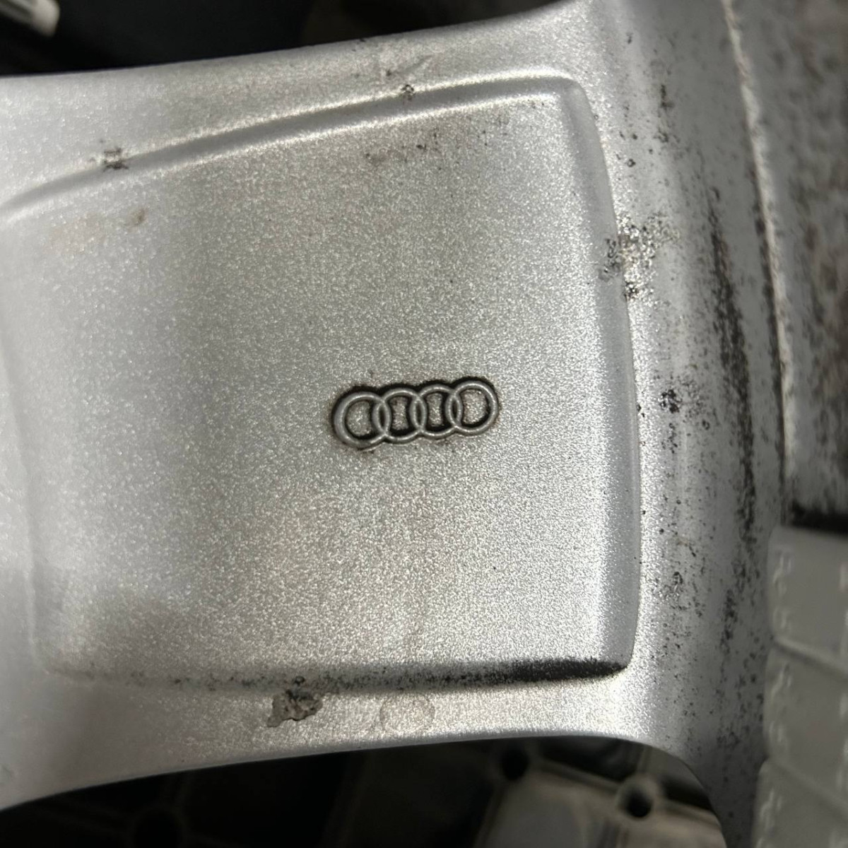 ДИСКИ БУ AUDI 4H0601025B R18 7.5J PCD 5X112 ET26 DIA66.5 S