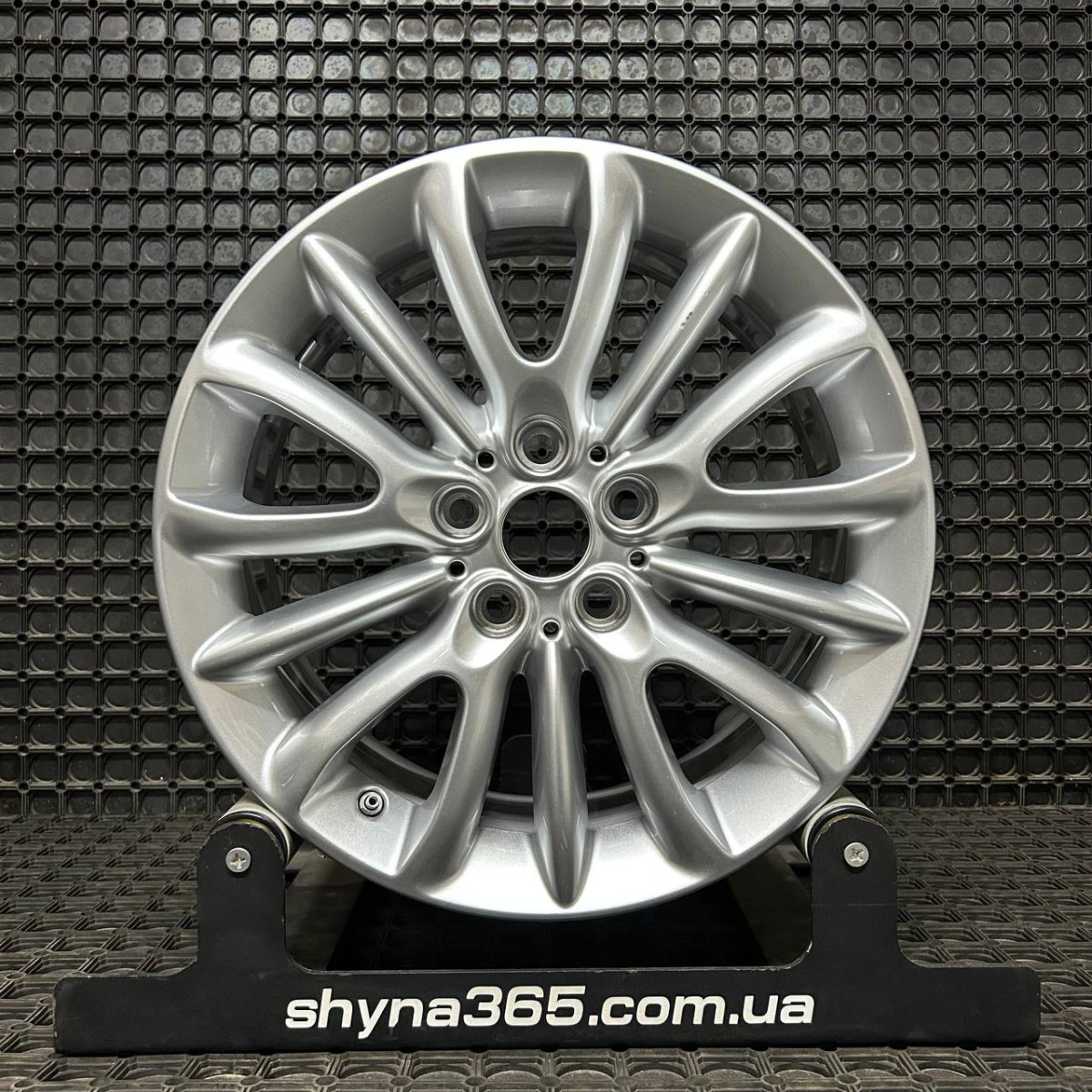 ДИСКИ БУ MINI 6856047 R17 7.5J PCD 5X112 ET54 DIA66.6 S