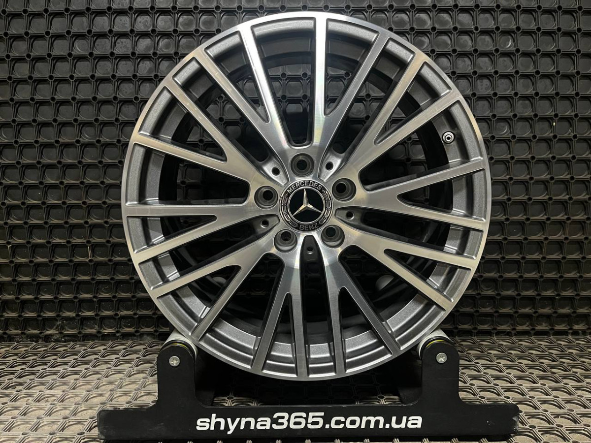 ДИСКИ ДЕМО* MERCEDES A1774010600 R18 7.5J PCD 5X112 ET49 DIA66.6 GMF