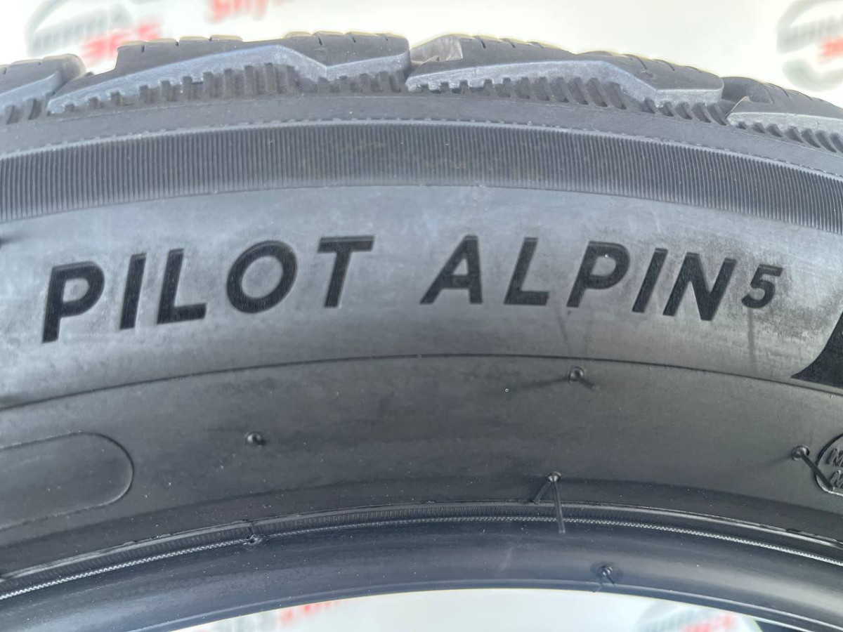 245/45 R17 MICHELIN PILOT ALPIN 5 7mm
