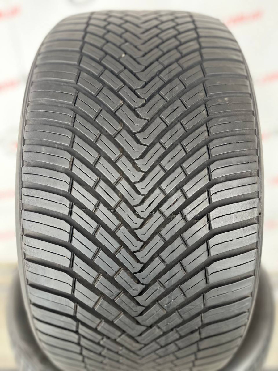 255/35 R19 CONTINENTAL ALLSEASONCONTACT 6mm