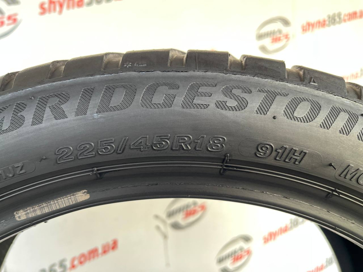 225/45 R18 BRIDGESTONE BLIZZAK LM001 4mm