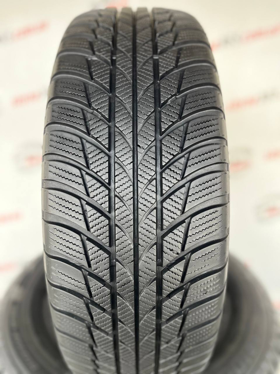 205/60 R16 BRIDGESTONE BLIZZAK LM001 RUN FLAT * 7mm