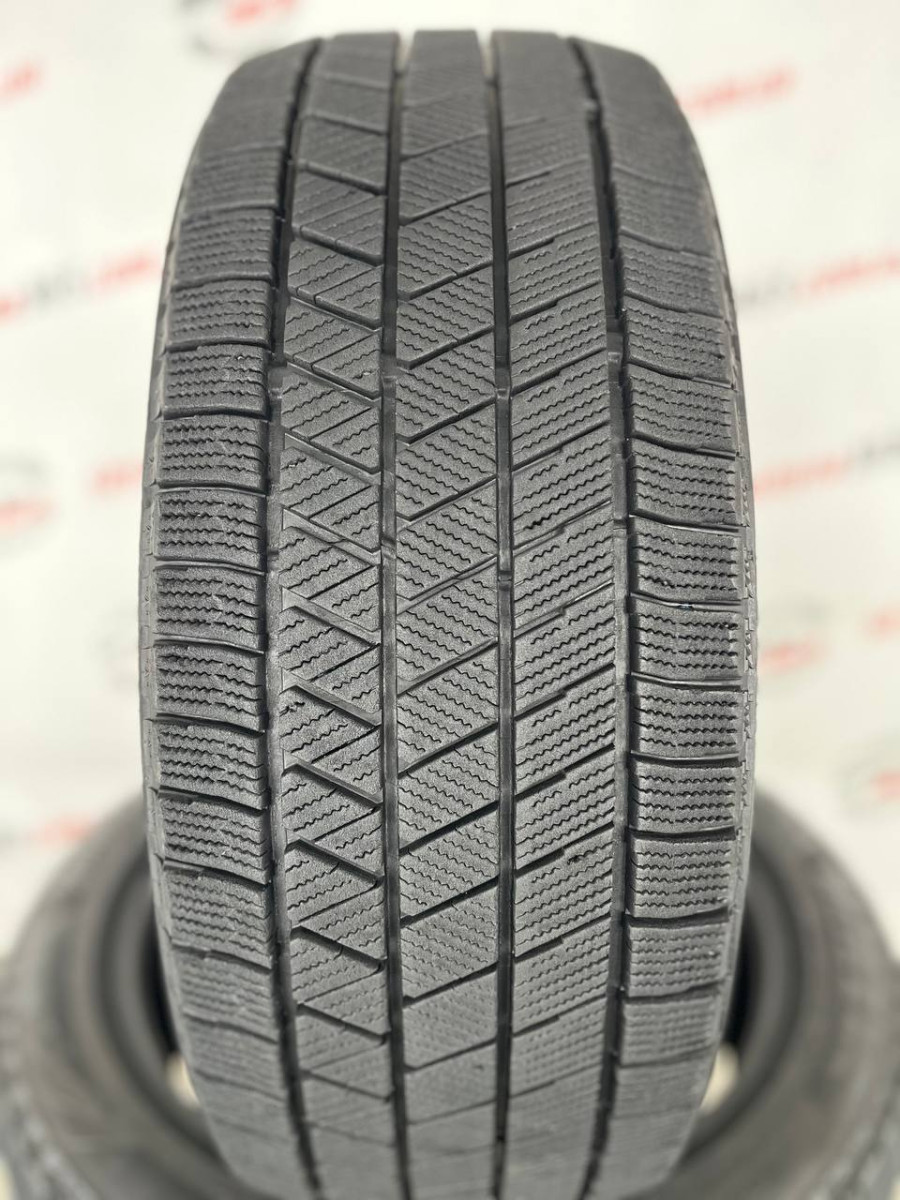 225/45 R18 BRIDGESTONE BLIZZAK VRX3 8mm