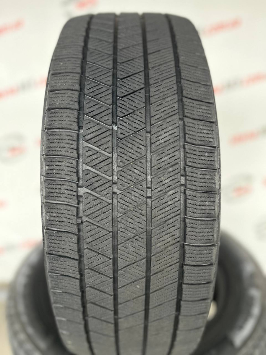 205/60 R16 BRIDGESTONE BLIZZAK VRX3 5mm