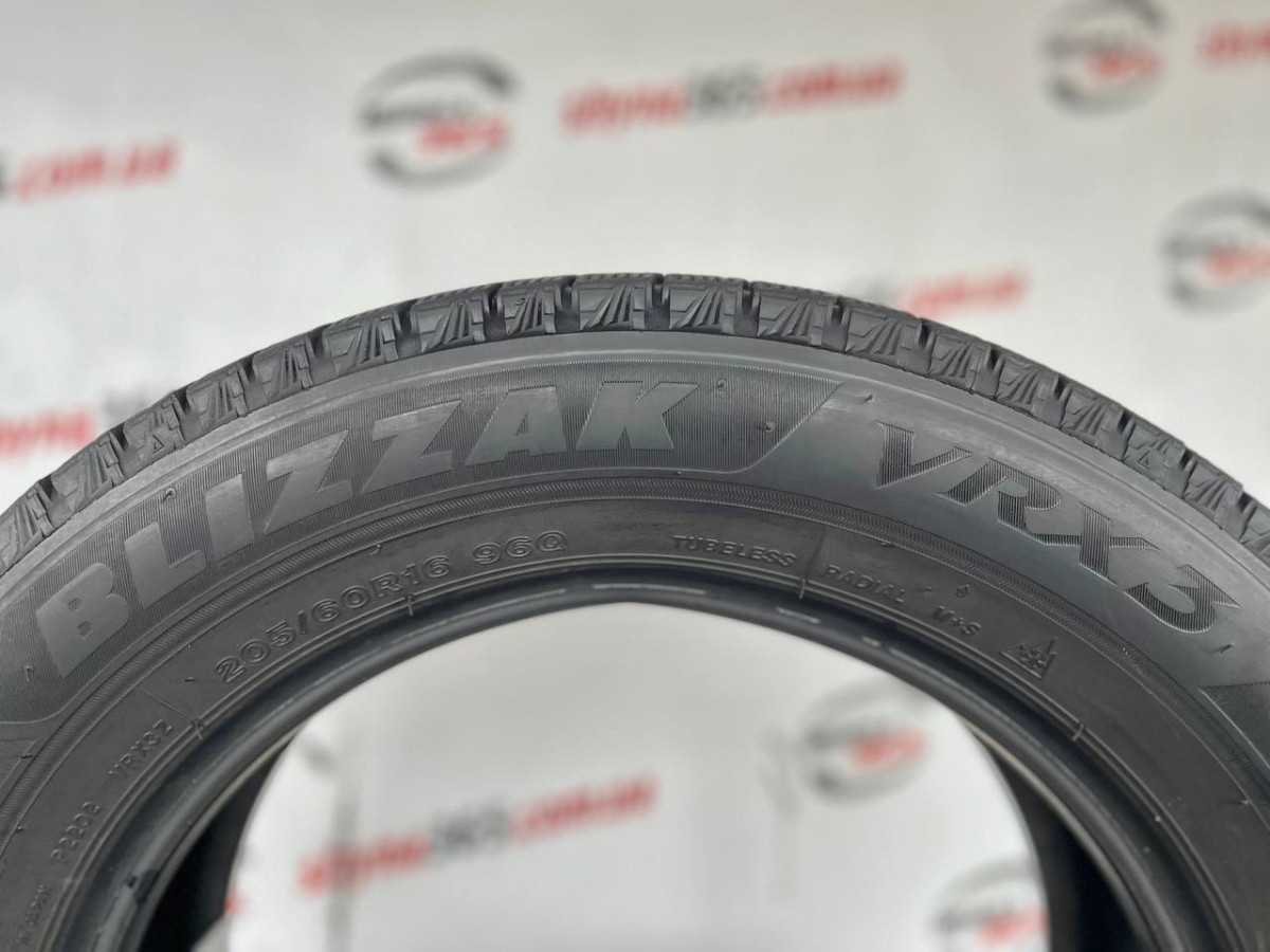205/60 R16 BRIDGESTONE BLIZZAK VRX3 5mm