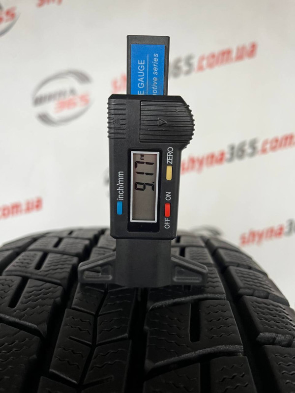 215/70 R16 DUNLOP WINTER MAXX SJ8 9mm