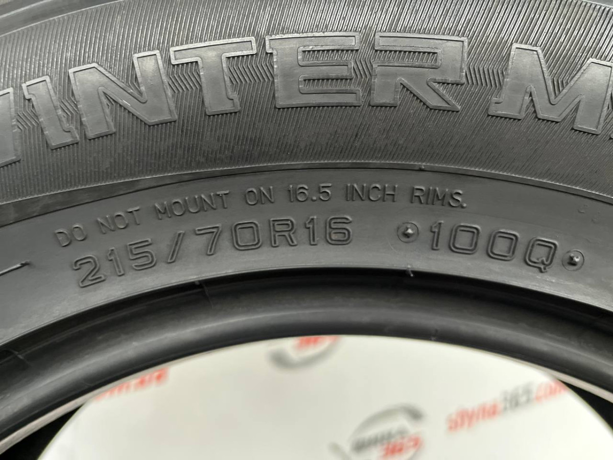 215/70 R16 DUNLOP WINTER MAXX SJ8 9mm