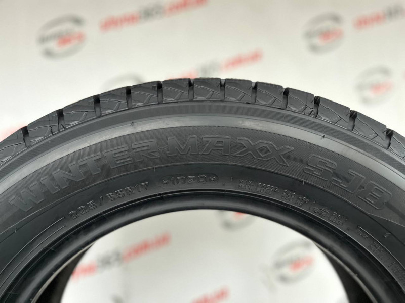 225/65 R17 DUNLOP WINTER MAXX SJ8 10mm