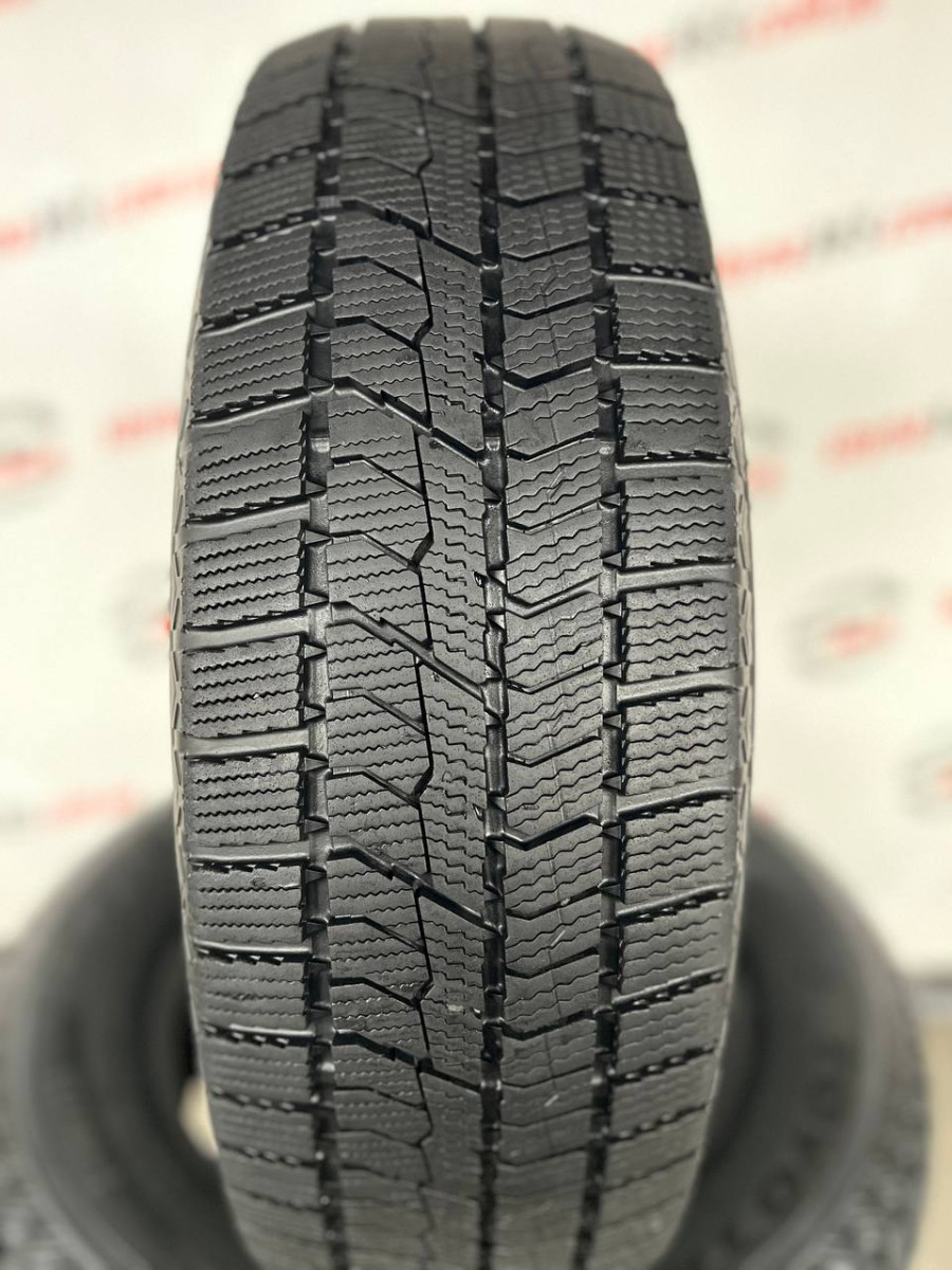 195/65 R15 TOYO OBSERVE GIZ2 8mm