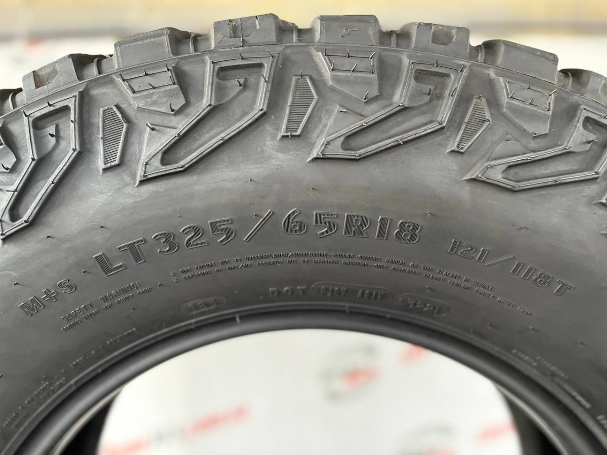 325/65 R18 GOODYEAR WRANGLER TERRITORY AT 9mm