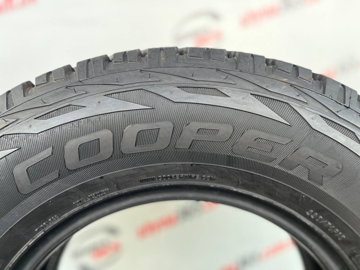 225/70 R15 COOPER DISCOVERER AT3 9mm